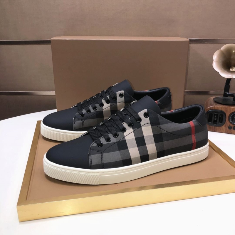 Burberry Sneakers